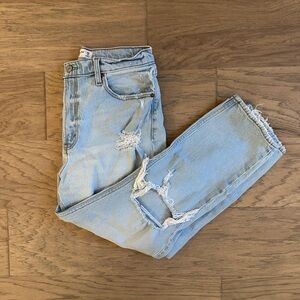 Abercrombie The Mom High Rise Jeans